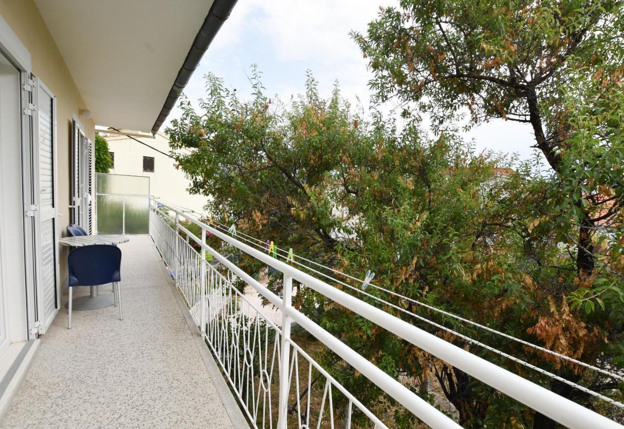Apartments Dragica Primošten Buitenkant foto
